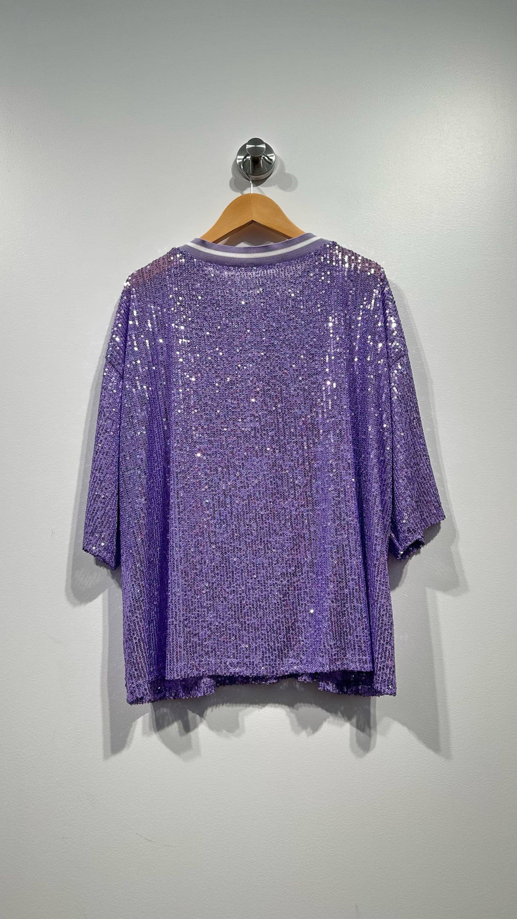 Top "08" & sequins