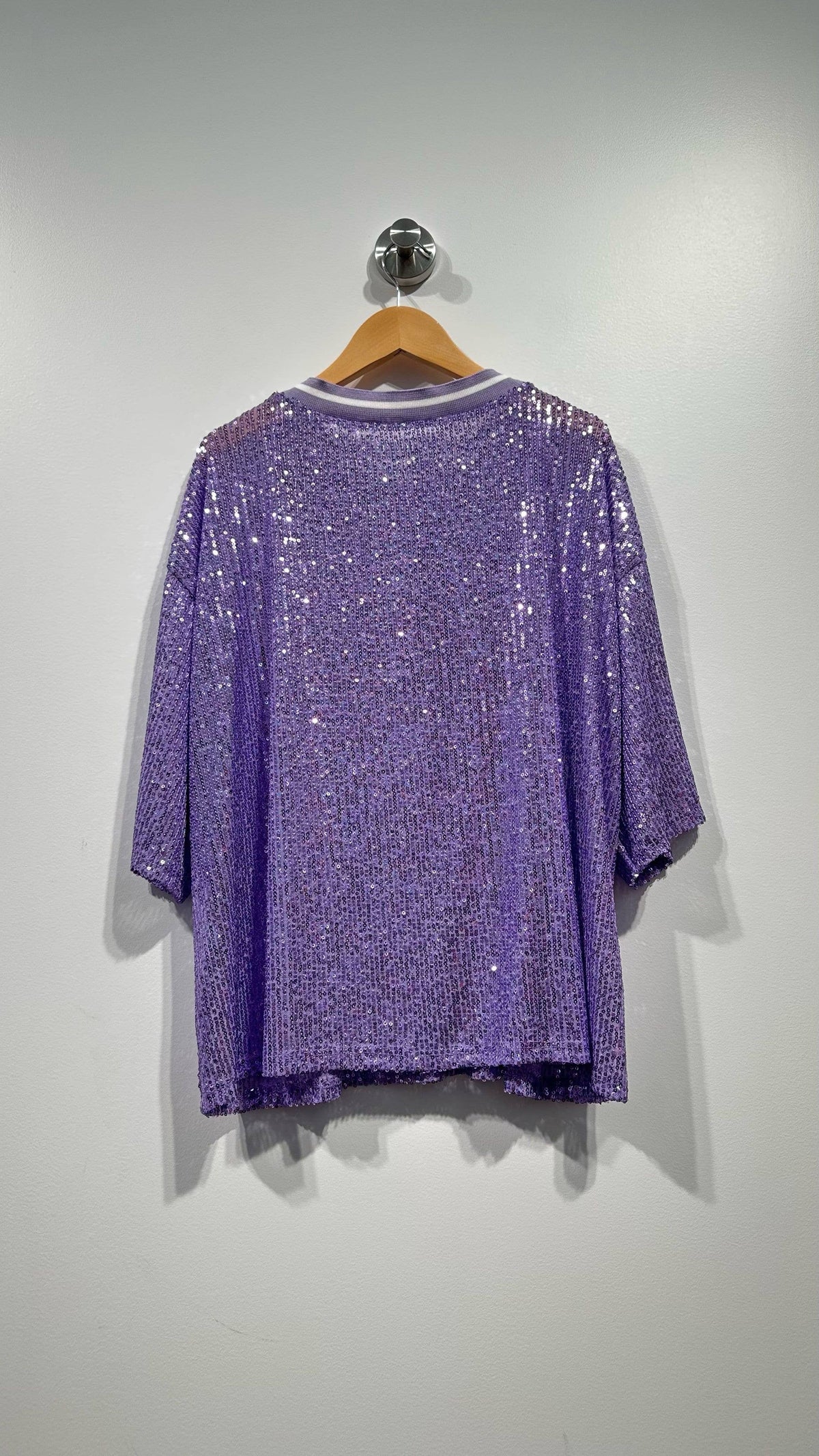 Top "08" & sequins