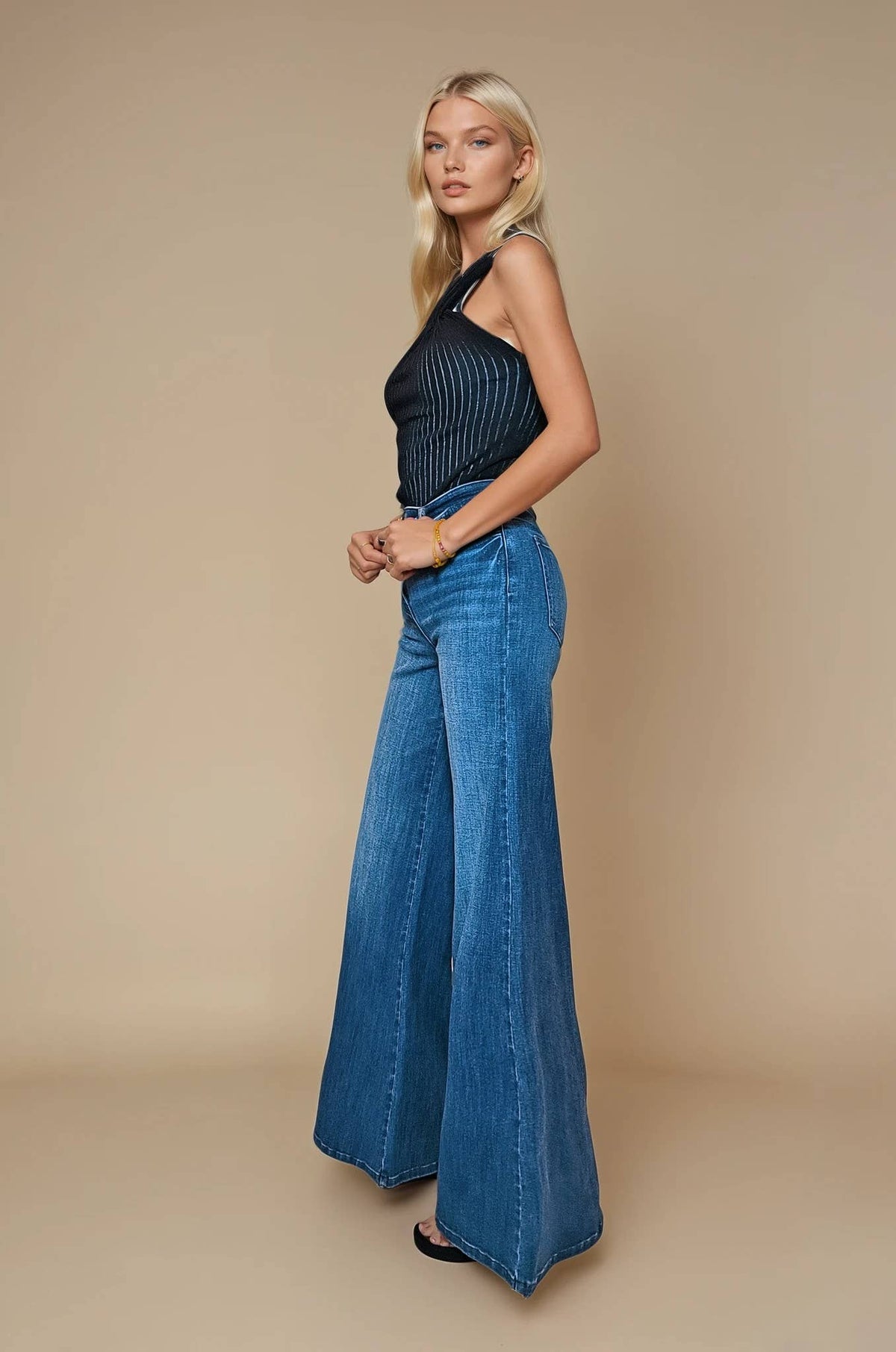 Two Tone Washed Wide Leg Jeans